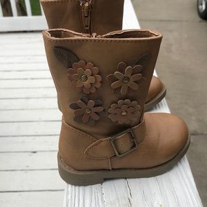 Girls Boots size 6